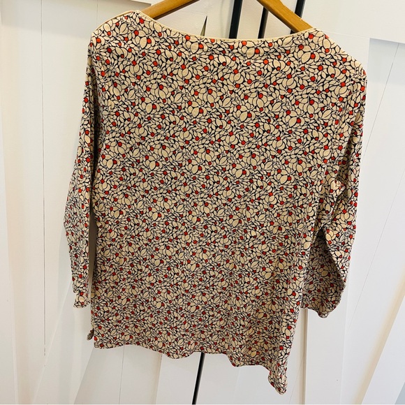 Lands' End Women's Floral Top - Red,tan, and navy size L(14-16) - Picture 4 of 4